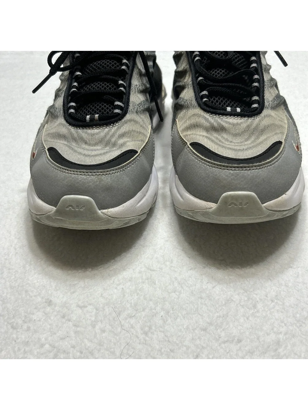 Nike Air Max TW Size-10.5 Wolf Gray/Black/Rugged Orange DQ3984-004